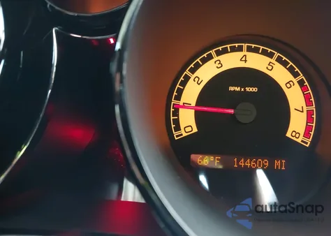 2008 Saturn Sky Red Line z USA, uszkodzony, nr VIN 1G8MG35X18Y113032